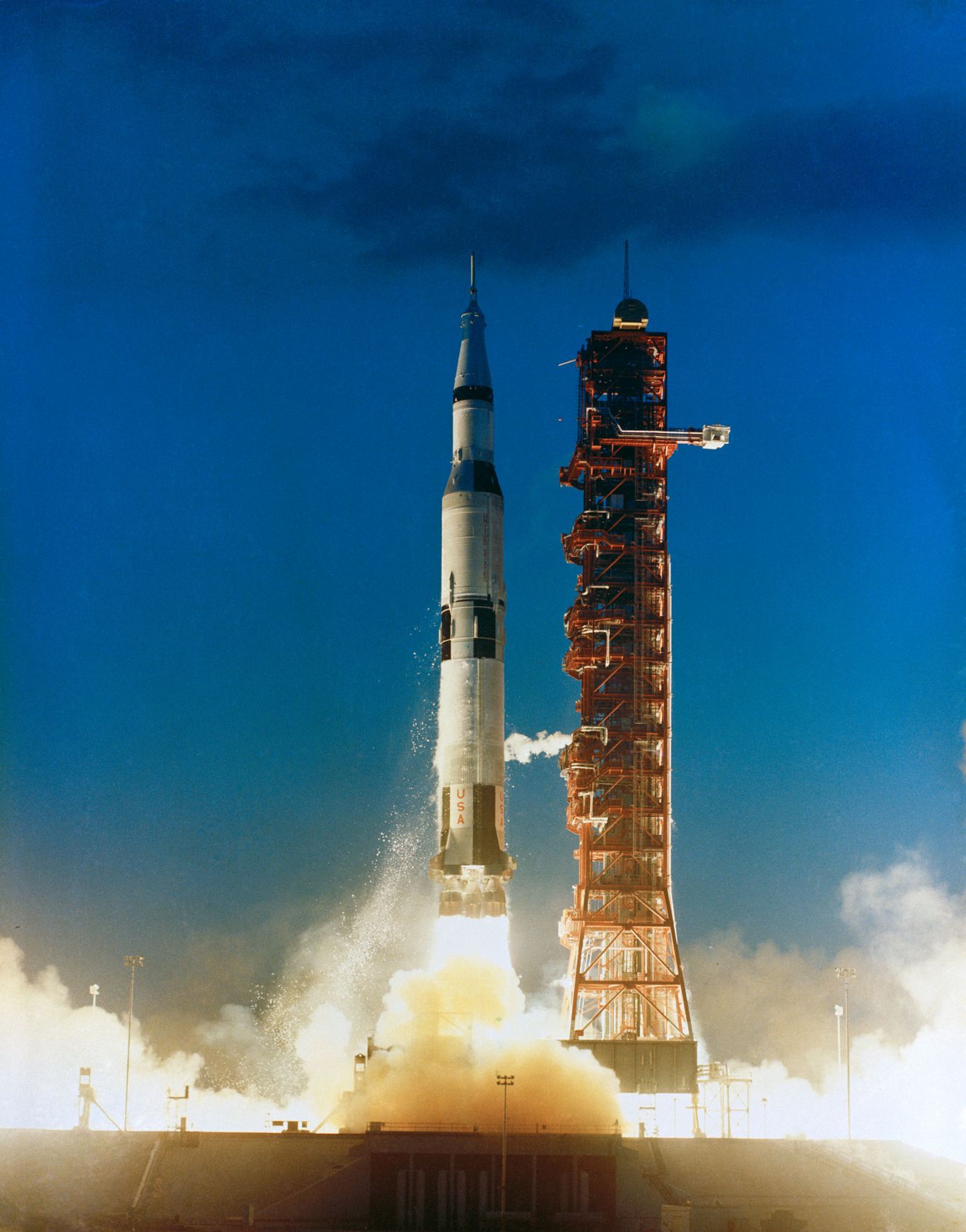 Phi Thuyền Apollo 13